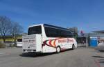 Setra 411 HD vom Reiseb�ro Penner aus Nieder�sterreich am 14.4.2015 in Krems.