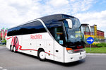 Setra 416 HDH von Reichlin Reisen aus der Schweiz in Krems gesehen.