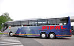 Setra 417 GT-HD von Pipal Reisen aus �sterreich in Krems gesehen.