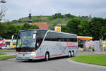 Setra 417 HDH von FRANK Bus aus Nieder�sterreich in Krems unterwegs.