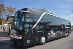 Setra 517 HD  Sydney  von H�ffmann Reisen aus der BRD 2017 in Krems.
