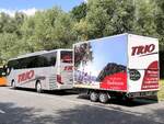 Setra 415 GT-HD von Trio mit Anh�nger aus Deutschland in Plau am See.