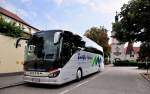 Setra 515 HD von Zw�lfer Reisen aus Nieder�sterreich am 27.7.2014 in Krems.