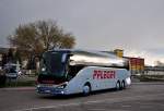 Setra 516 HD von Pfleger Reisen aus Nieder�sterreich am 6.4.2015 in Krems.