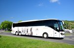 Setra 517 HD von Zw�lfer Reisen aus Nieder�sterreich in Krems gesehen.