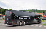 Setra 517 HD (Rom) von der H�ffmann Touristik aus der BRD in Krems gesehen.