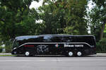 Setra 517 HD  Dresden  von H�ffmann Reisen aus der BRD in Krems gesehen.