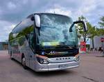 Setra 515 HD von M�ckenhausen Reisen aus der BRD in Krems.