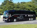 Setra 517 HD von Höffmann Touristik aus Deutschland in Sassnitz.