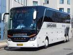 Setra 517 HDH von Københaven Bustrafik aus Dänemark in Sassnitz.