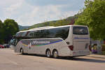 Setra 517 HD von M�ckenhausen Reisen aus der BRD im Mai 2018 in Krems.