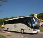 Setra 515 HD von Blaguss  Reisen aus Ungarn im Mai 2018 in Krems.