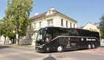 Setra 517 HD von H�ffmann Reisen aus der BRD 2018 in Krems.