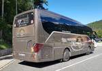 =Setra S 511 HD vom Busunternehmen ROMBS steht auf dem Busparkplatz am K�nigsee, 09-2022