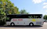 VAN HOOL T911 ALICRON von SKLONA Reisen aus �sterreich am 23.6.2013 in Krems gesehen.