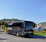VAN HOOL T915 ALICRON von C�SAR / Wien im September 2013 in Krems unterwegs.