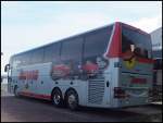 Van Hool T916 vom Reiseb�ro Ludwig aus Deutschland im Stadthafen Sassnitz.