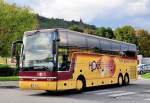 VAN HOOL T916 Astron vom Reiseb�ro HOCK aus Deutschland am 21.August 2014 in Krems gesehen.