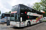 Van Hool  Bistro Bus  von Tieber Reisen/Reiseb�ro aus �sterreich in Krems gesehen.