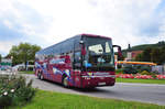 Van Hool T917 Astron von Edtbrustner Reisen aus Nieder�sterreich in Krems unterwegs.