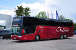 Van Hool TX20 Altano von Ga�ner Reisen/Reiseb�ro aus �sterreich in Krems gesehen.