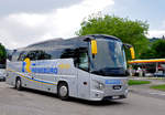 VDL Futura von der Bacher Touristik-Wolfsberger Reiseb�ro aus K�rnten/�sterreich in Krems gesehen.