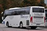 VOLVO 9500 von H�ssinger Reisen aus �sterreich am 19.10.2014 in Krems.