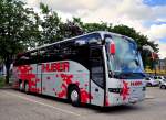 VOLVO Reisebus von Rainer HUBER aus Nieder�sterreich am 20.5.2013 in Krems an der Donau.