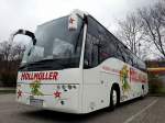 VOLVO 9700 von H�llm�ller Reisen aus �stereich am 22.11.2014 in Krems.