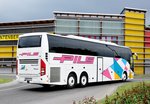 Volvo 9700 von Pils Reisen aus �sterreich in Krems gesehen.