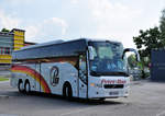 Volvo 9700 von Peter Bus Reisen aus �sterreich in Krems gesehen.