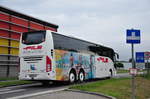 Volvo 9700 von Pils Reisen aus �sterreich in Krems gesehen.