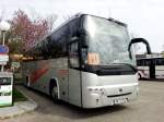 Volvo 9900 von Lenardin aus �sterreich am 14.4.2015 in Krems.
