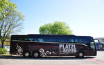 Volvo 9900 von Platzl Reisen aus �sterreich in Krems gesehen.