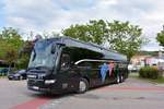 Volvo 9900 von SCHWARZ Reisen aus �sterreich in Krems.
