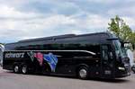 Volvo 9900 von Schwarz Reisen aus �sterreich 06/2017 in Krems.