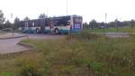 Der Citaro NB SW 586....er war ein bißchen zu schnell der Mercedes um das Foto zumachen aber auch dieser Wagen hat auf jeder Seite eine andere Werbung ihr noch die linke Fahrzeugseite wo er
