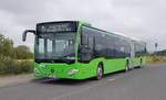 MB Citaro (2081) von RhoenEnergie steht im September 2020 auf dem Busplatz der Gedenkst�tte POINT ALPHA