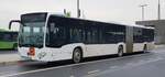 MB Citaro (2101) von Rh�nEnergie steht im Dezember 2021 am Bahnhof H�nfeld