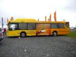 Werbebus der GWV steht auf dem Ausstellungsgel�nde  Fulda-Galerie  anl.