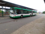 Mercedes Benz Gelenkbus aufm Bahnhof Gr�nstadt am 3.6.16