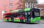 Solaris - Stadtbus von Rhoen-Energie, fr�her �WAG Fulda, steht am Fuldaer Busbahnhof; Januar 2015