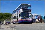 Ein First Doppelstockbus beim Halt in Porthleven (Strecke Penzance - Helston)
15. Mai 2014