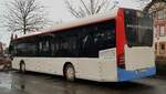 MB von Wartburgmobil Eisenach steht im Dezember 2021 am H�nfelder Hallenbad