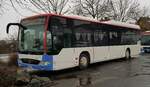 MB von Wartburgmobil Eisenach steht im Dezember 2021 am H�nfelder Hallenbad