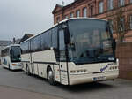 Neoplan N 316 O vom Busunternehmen HARALD DORN steht im Dezember 2022 in Miltenberg