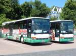 Zwei Setra 315 UL der Verkehrsgesellschaft Meißen aus Deutschland im Stadthafen Sassnitz.