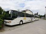 Drei Setra S 415 UL-SF (Jahrgänge 2012, 2009 und 2010) von Perseus-Reisen aus Neumarkt-St.