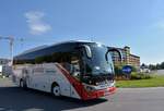 Setra 515 HD von Blaguss Reisen aus �sterreich in Krems.