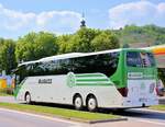 Setra 516 HD von Blaguss Reisen aus �sterreich in Krems.